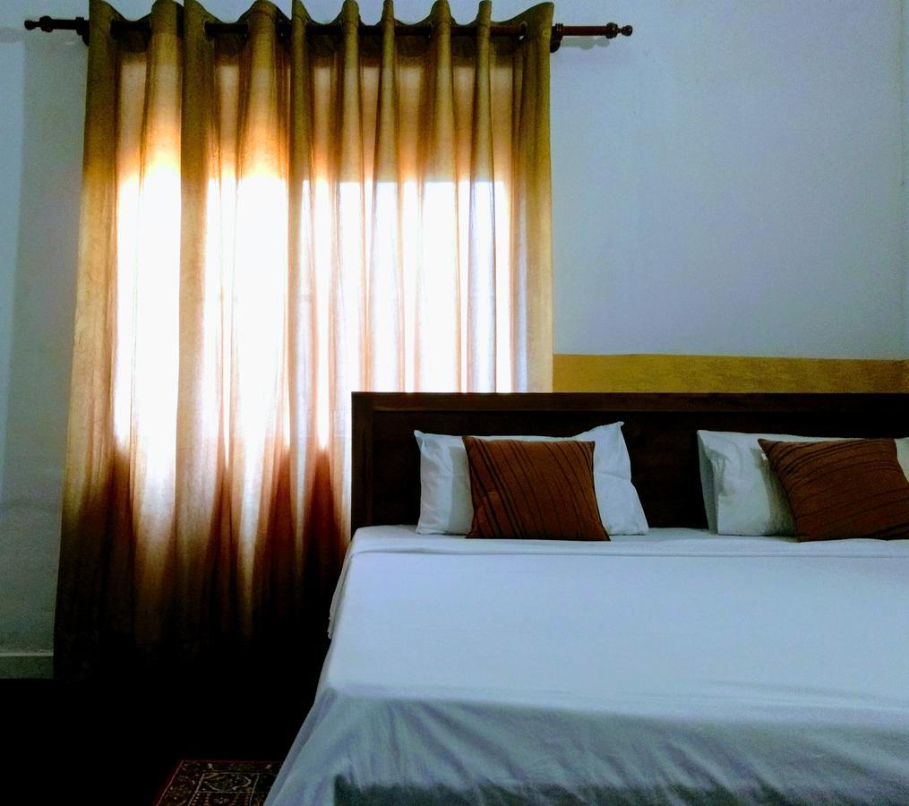 Villa Two Residence Dehiwala-Mount Lavinia Eksteriør bilde
