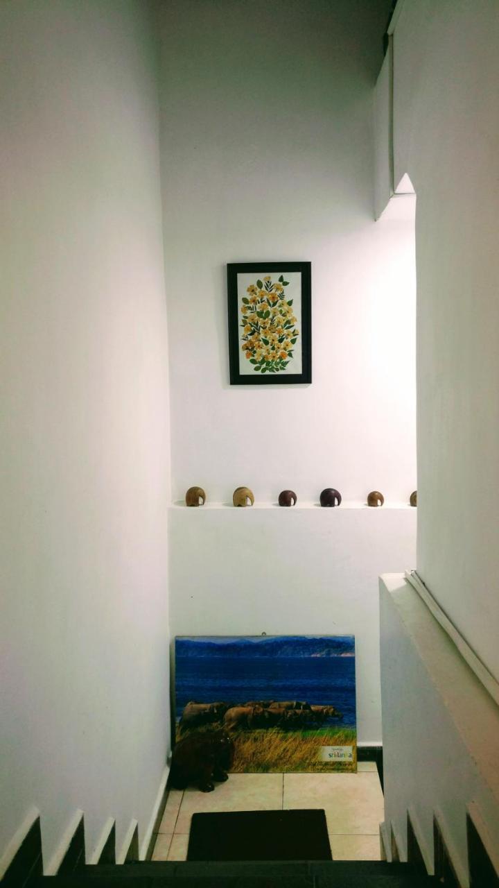 Villa Two Residence Dehiwala-Mount Lavinia Eksteriør bilde